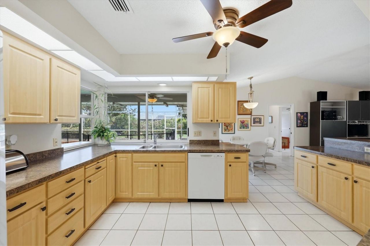 5511 Country Lakes Trail, Sarasota, FL 34243 Photo