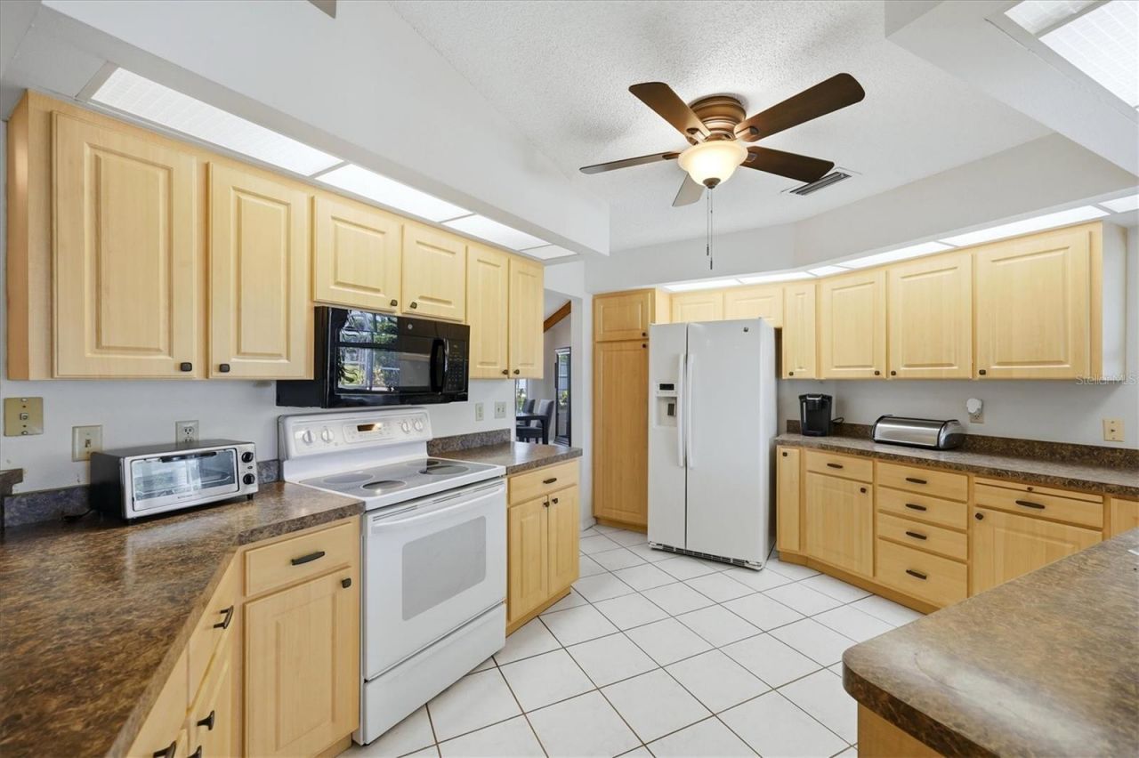 5511 Country Lakes Trail, Sarasota, FL 34243 Photo