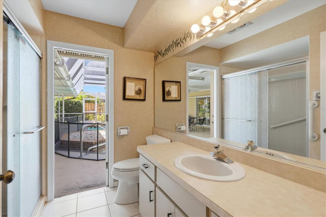 5511 Country Lakes Trail, Sarasota, FL 34243 Photo