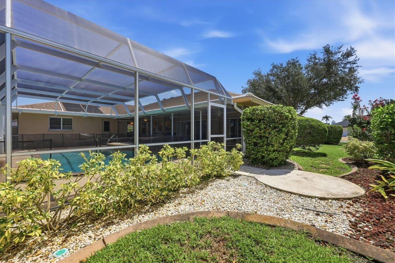 5511 Country Lakes Trail, Sarasota, FL 34243 Photo