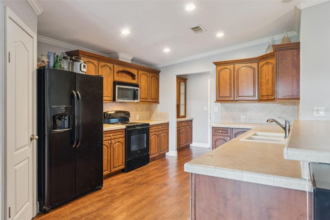 653 Lake Mobile Drive, Altamonte Springs, FL 32701 Photo
