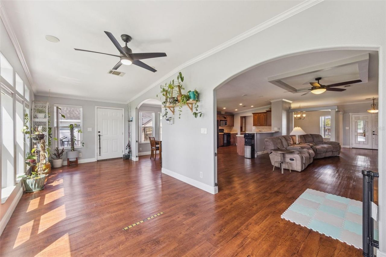 653 Lake Mobile Drive, Altamonte Springs, FL 32701 Photo