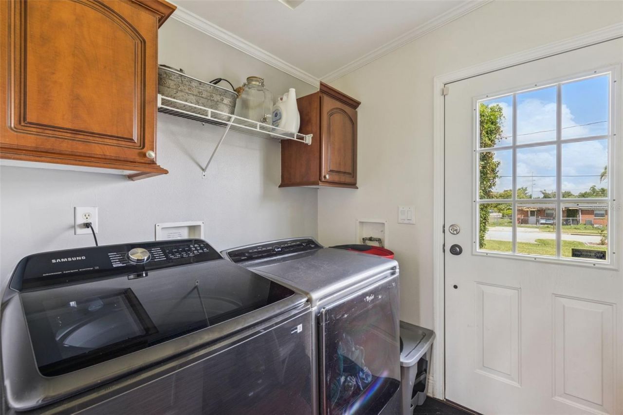 653 Lake Mobile Drive, Altamonte Springs, FL 32701 Photo