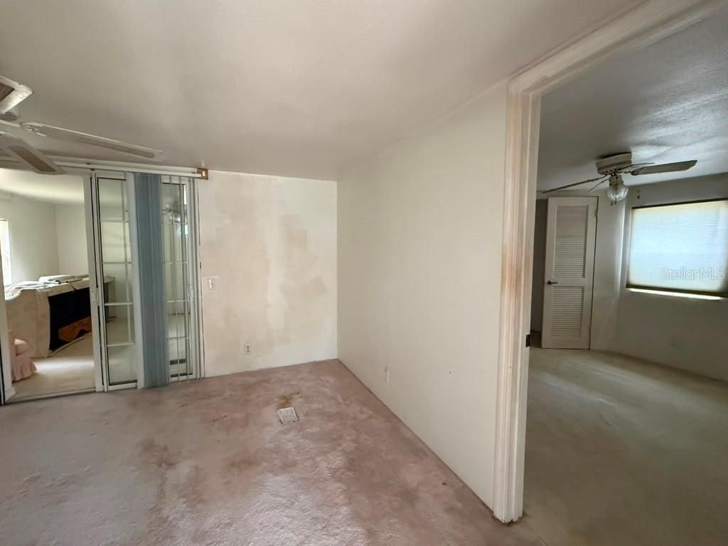 27416 Walnut Avenue, Okahumpka, FL 34762 Photo
