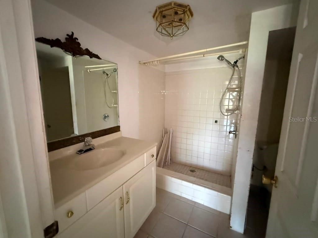 27416 Walnut Avenue, Okahumpka, FL 34762 Photo