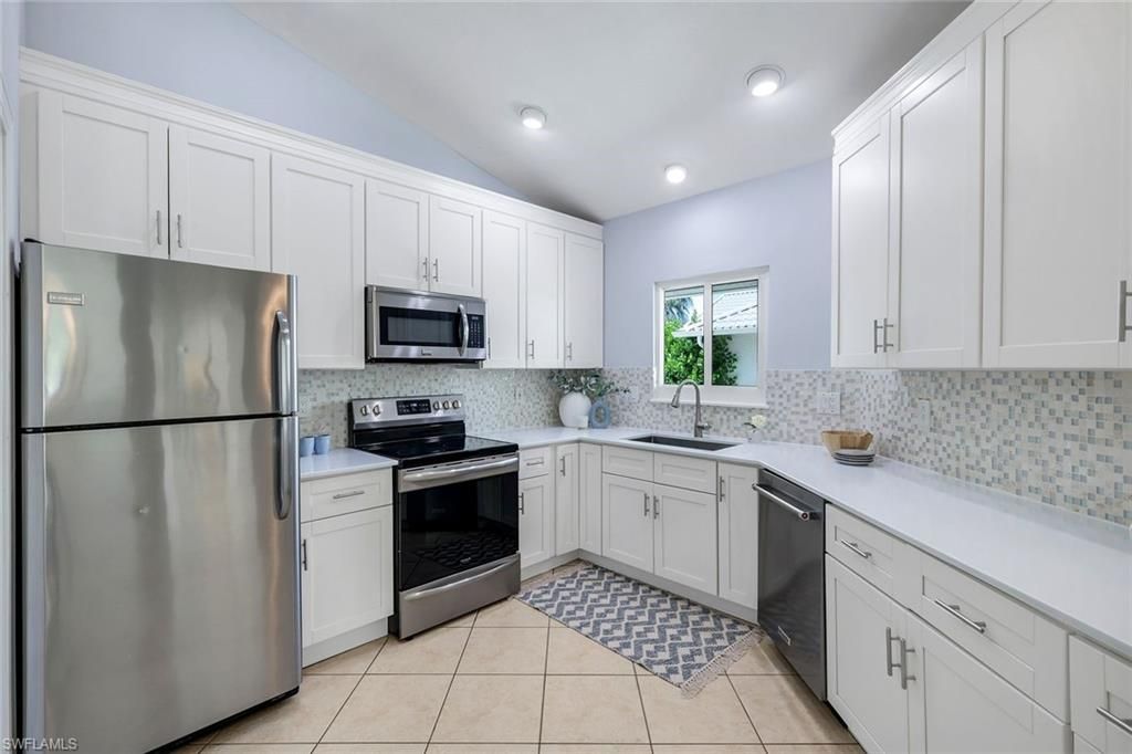 11054 Linnet Ln , Naples, FL 34119 Photo