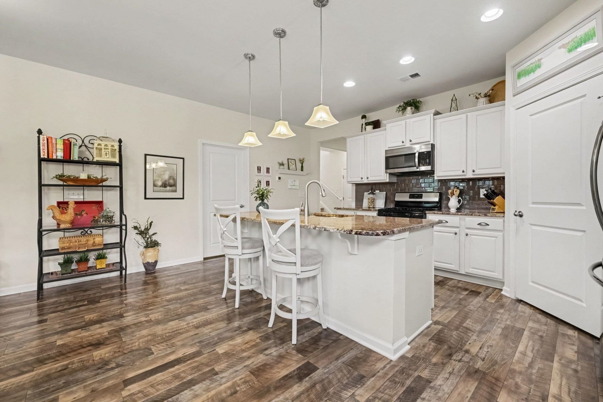 5813 Empoli Ct. Photo 12