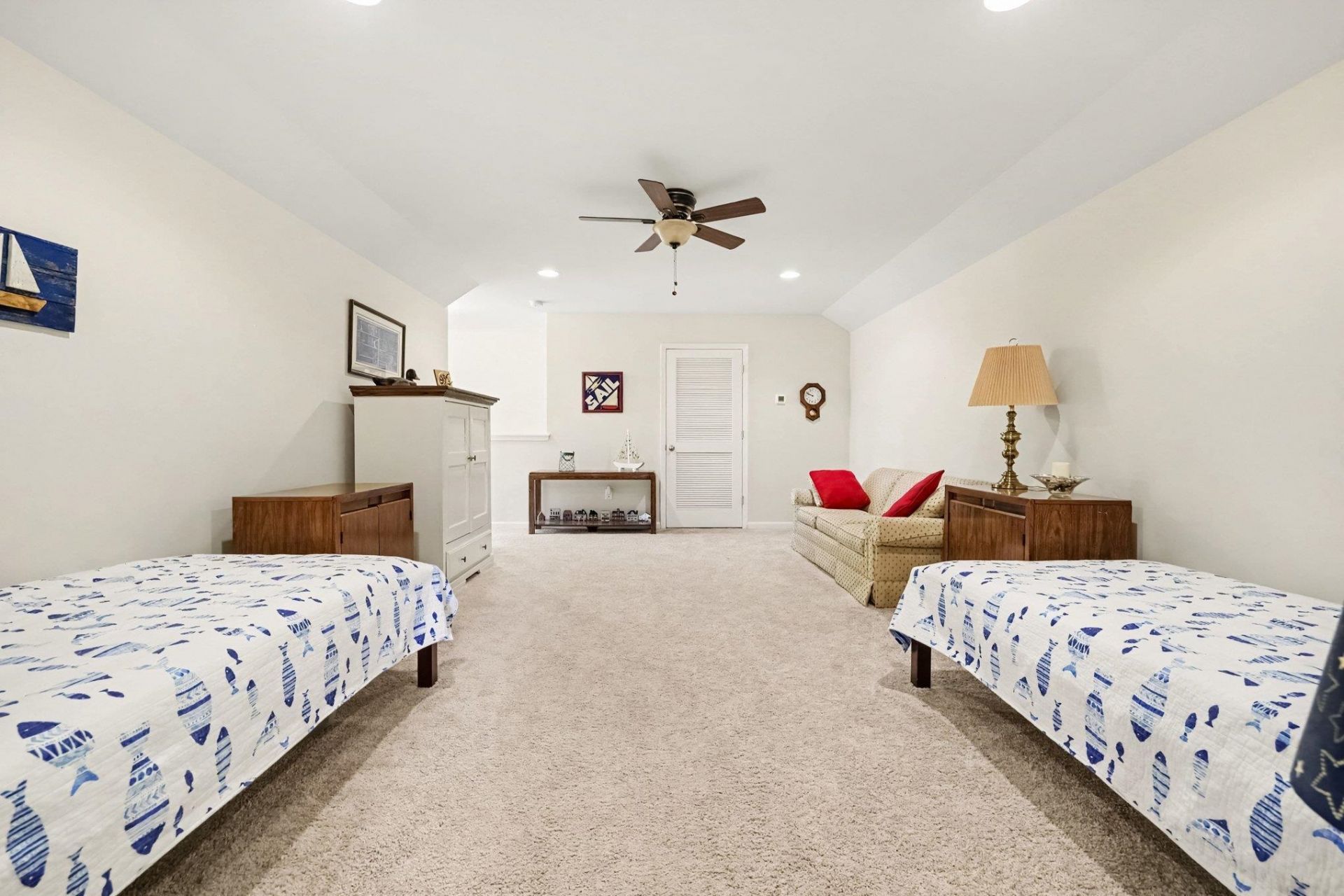 5813 Empoli Ct. Photo 32