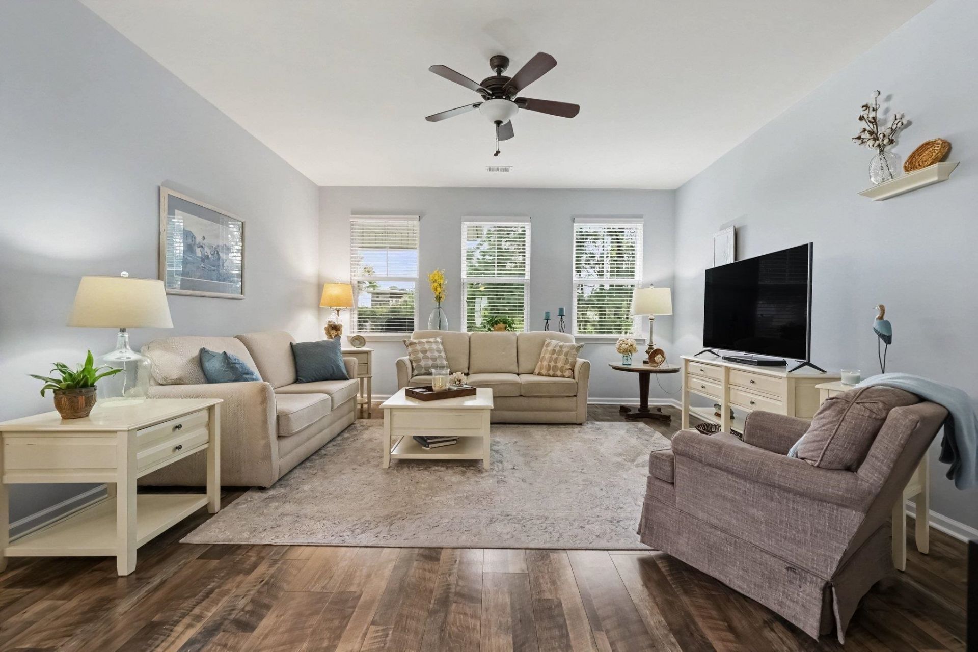5813 Empoli Ct. Photo 4