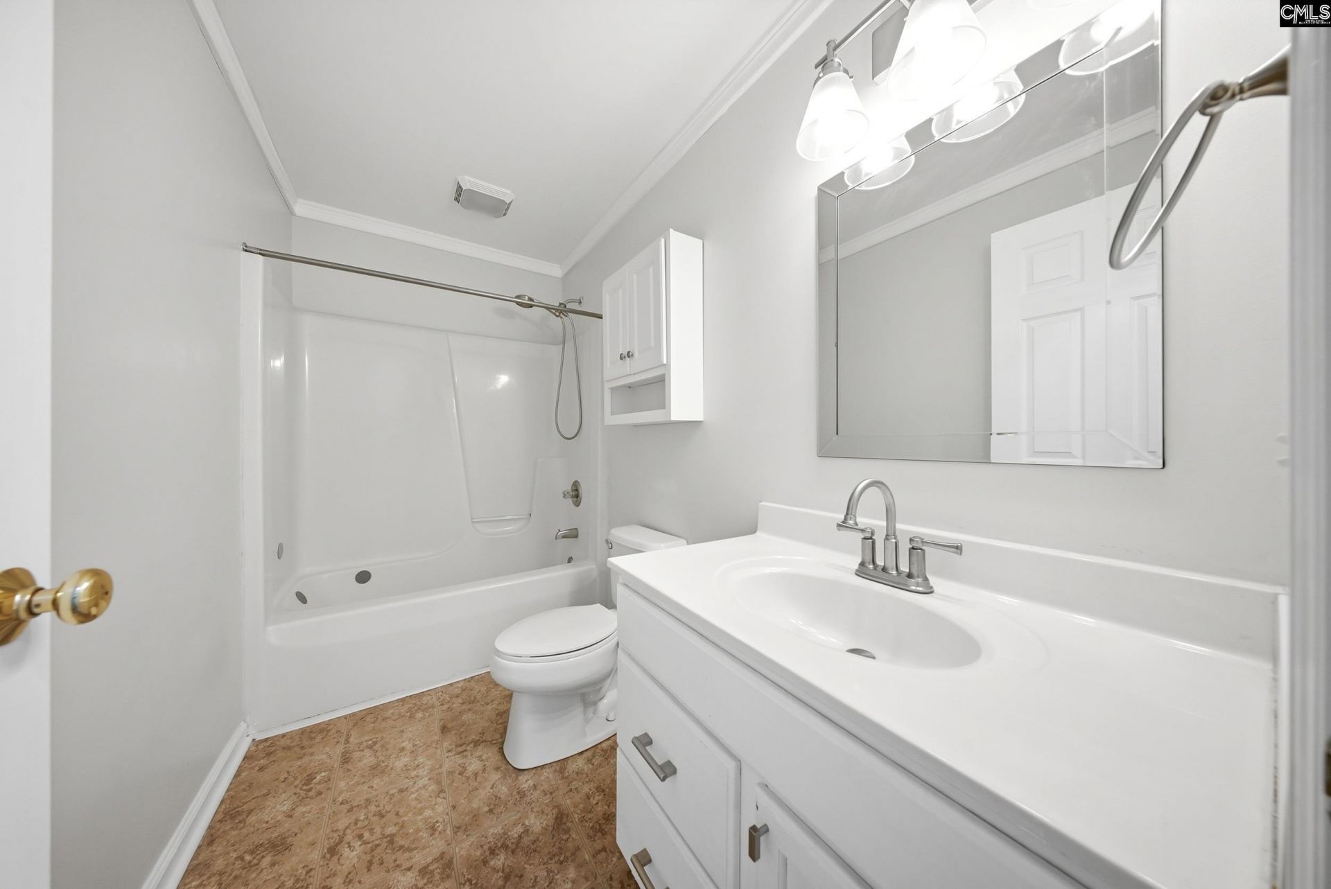 425 Crestwood Arch  Photo 16