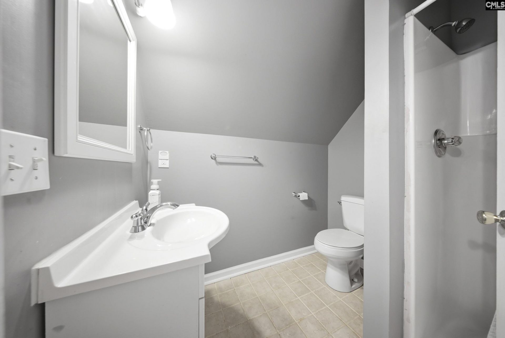 425 Crestwood Arch  Photo 25