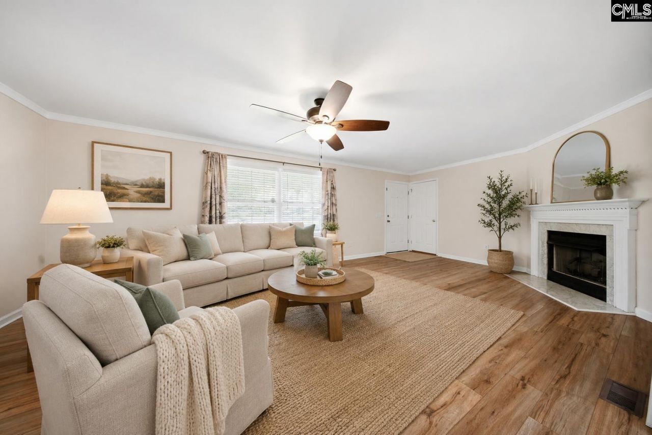 425 Crestwood Arch  Photo 8