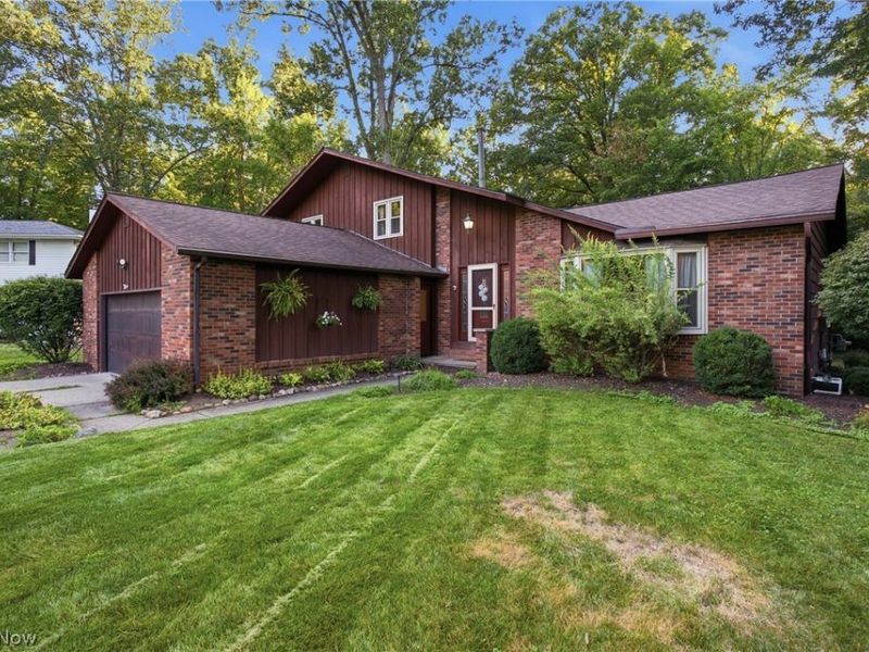 1148 Krndia Court, Brunswick, OH 44212 Photo 3