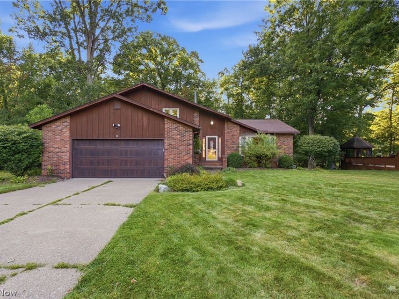 1148 Krndia Court, Brunswick, OH 44212 Photo 5