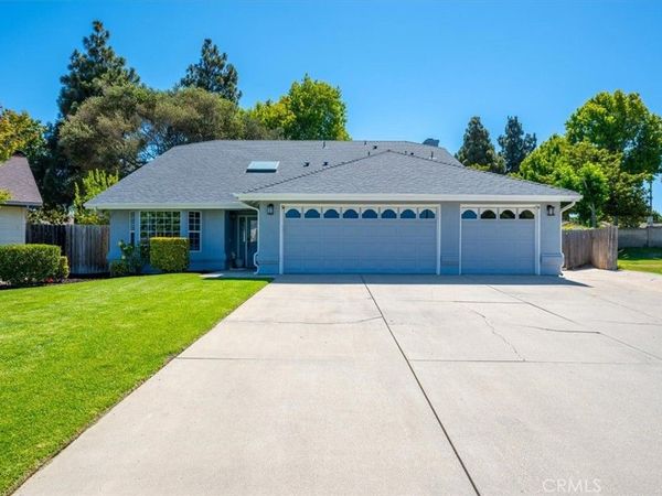 838 Rain Tree Court, Santa Maria, CA 93455