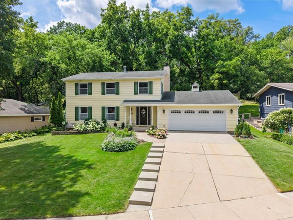 3740 Manorwoods Drive NW, Rochester, MN 55901