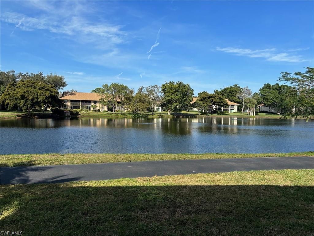 513 Lake Louise Cir, Unit 101, Naples, FL 34110 Photo
