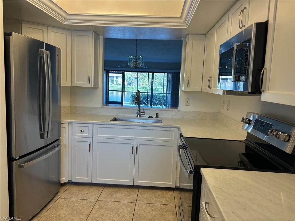 513 Lake Louise Cir, Unit 101, Naples, FL 34110 Photo