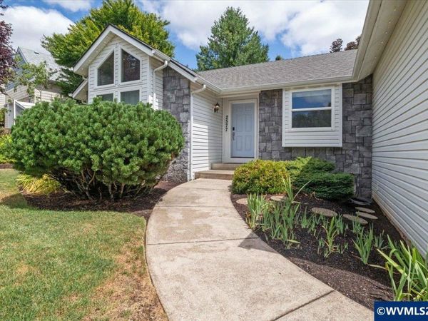 2577 Ptarmigan St NW, Salem, OR 97304