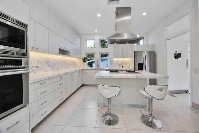 621 N Mashta Drive , Key Biscayne, FL 33149 Photo