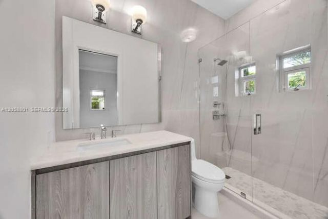 621 N Mashta Drive , Key Biscayne, FL 33149 Photo
