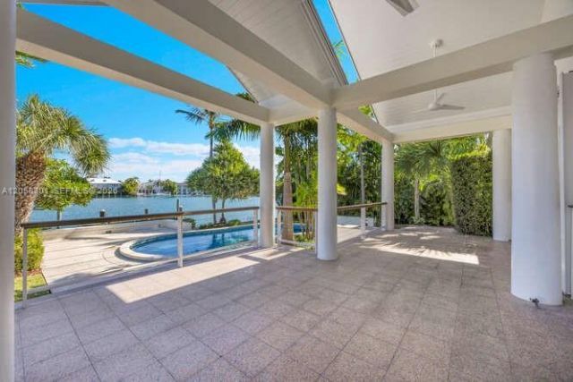 621 N Mashta Drive , Key Biscayne, FL 33149 Photo