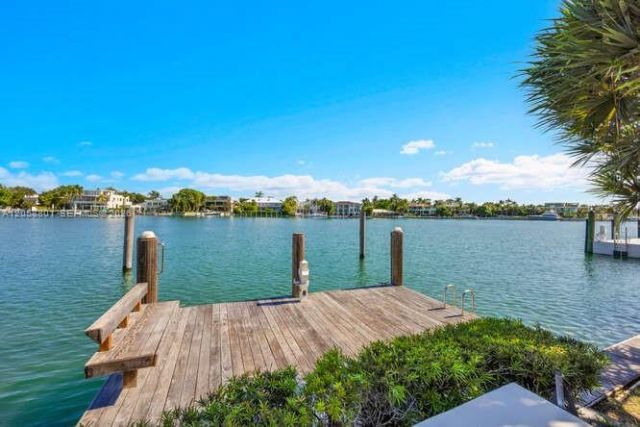 621 N Mashta Drive , Key Biscayne, FL 33149 Photo