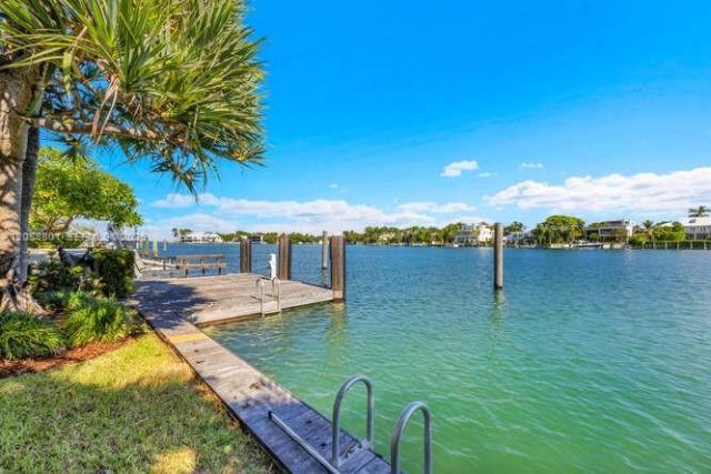 621 N Mashta Drive , Key Biscayne, FL 33149 Photo