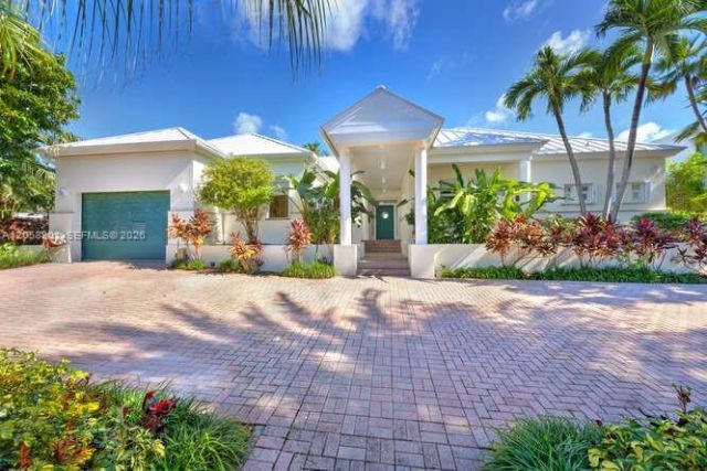 621 N Mashta Drive , Key Biscayne, FL 33149 Photo
