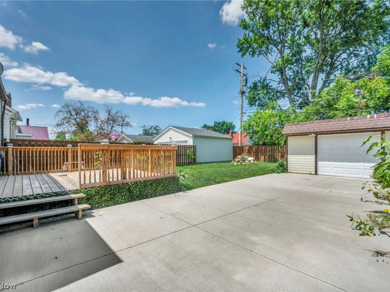 4418 Maplecrest Avenue, Parma, OH 44134 Photo 32