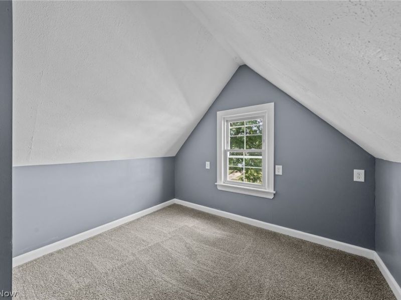 8219 Wainstead Drive, Parma, OH 44129 Photo 23