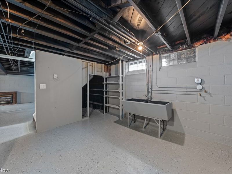 8219 Wainstead Drive, Parma, OH 44129 Photo 29
