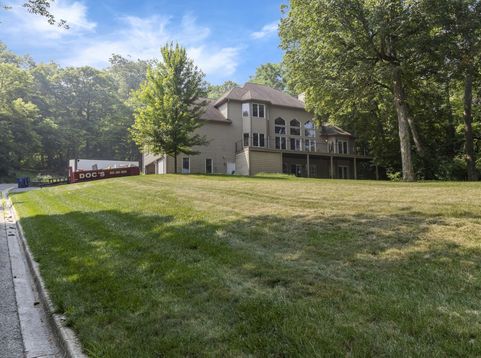 Main Photo