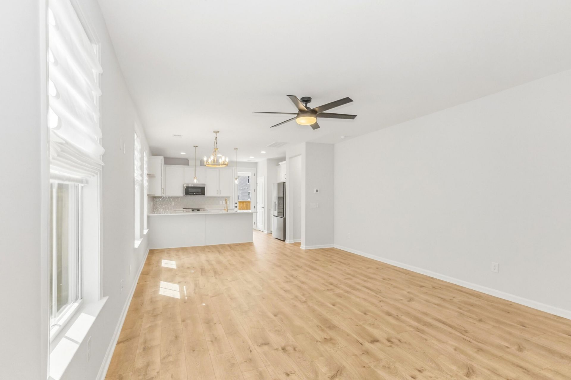8826 Credence Drive Photo 4