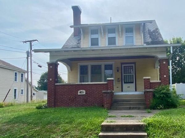 227 N Cherry Street , Lancaster, OH 43130