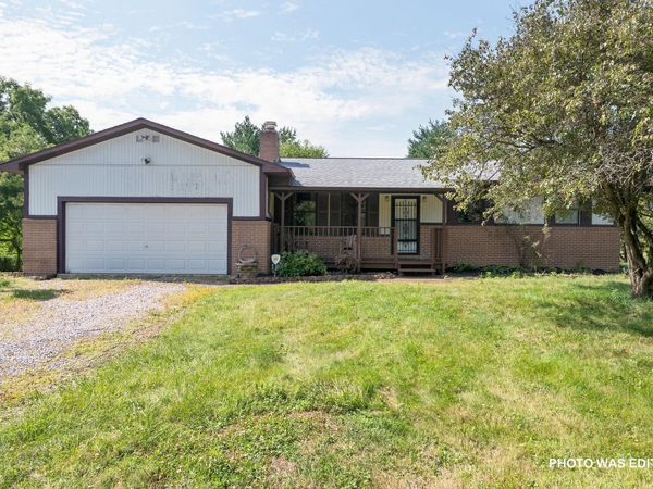 7827 Duvall Road, Ashville, OH 43103