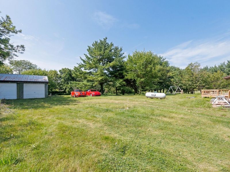 7827 Duvall Road, Ashville, OH 43103 Photo 16