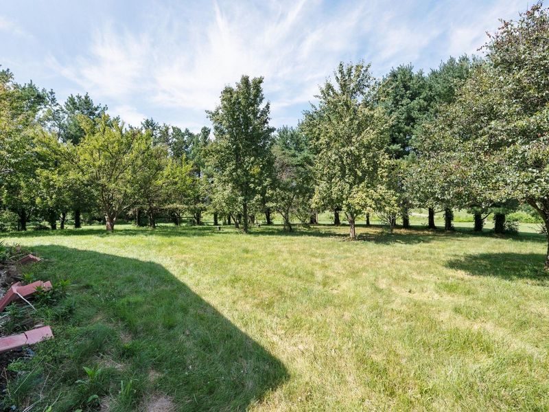 7827 Duvall Road, Ashville, OH 43103 Photo 24