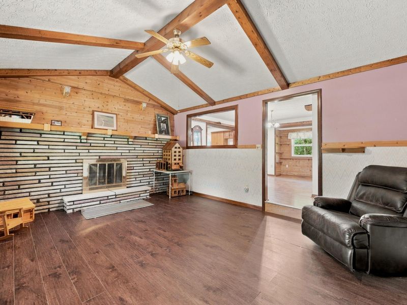 7827 Duvall Road, Ashville, OH 43103 Photo 35