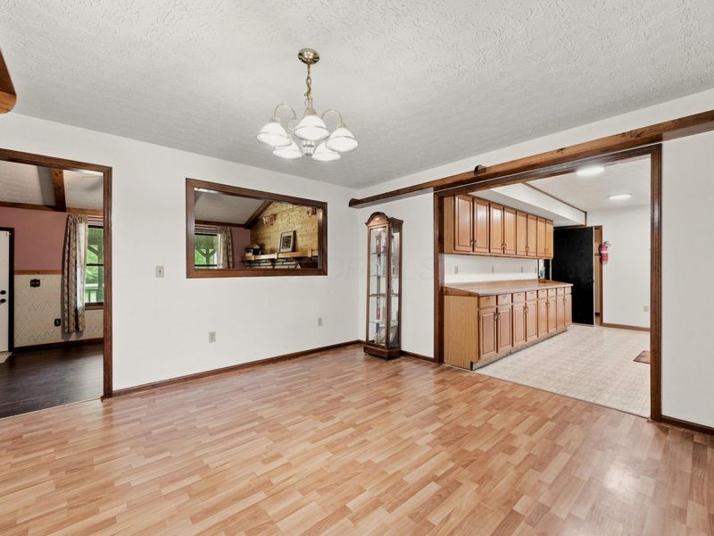 7827 Duvall Road, Ashville, OH 43103 Photo 41