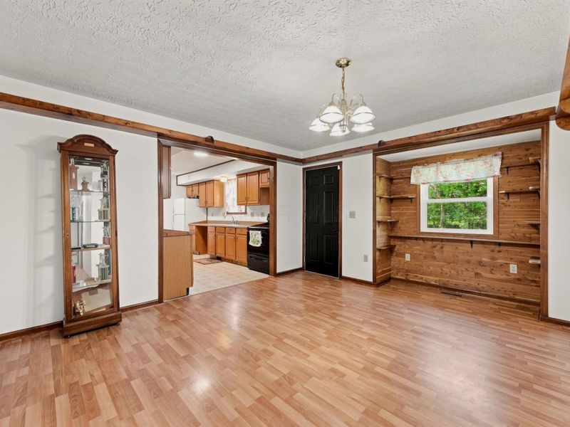 7827 Duvall Road, Ashville, OH 43103 Photo 42