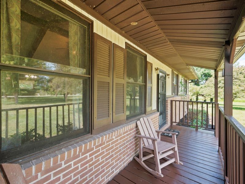 7827 Duvall Road, Ashville, OH 43103 Photo 6