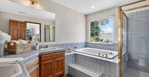 9430 Maris Ln, Elk Grove, CA 95624 Photo