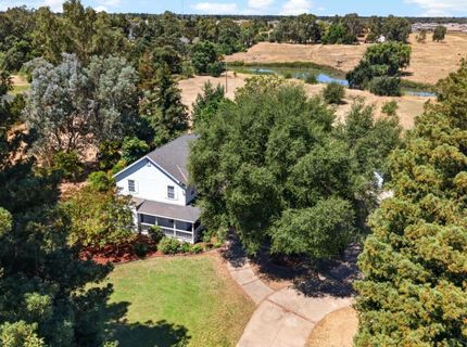 9430 Maris Ln, Elk Grove, CA 95624 Photo