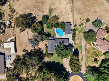 9430 Maris Ln, Elk Grove, CA 95624 Photo
