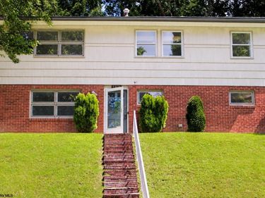 1476 Eastern Avenue, Morgantown, WV 26505