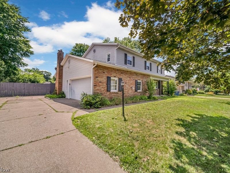 731 Redwood Drive, Canal Fulton, OH 44614 Photo 4
