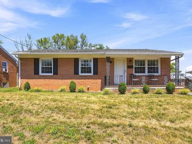912 ALLEN DRIVE , WINCHESTER, VA 22601