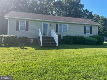 777 LOWE DRIVE, HAGUE, VA 22469
