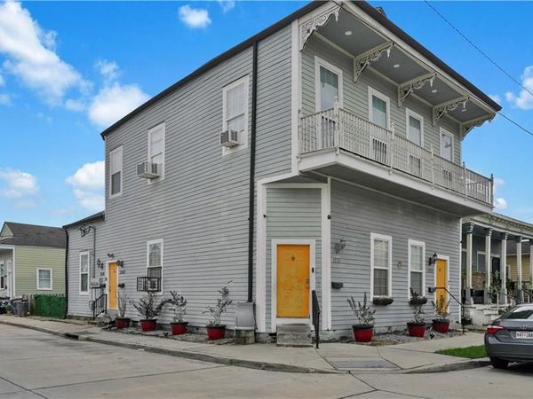 2036 DANNEEL Street , New Orleans, LA 70113
